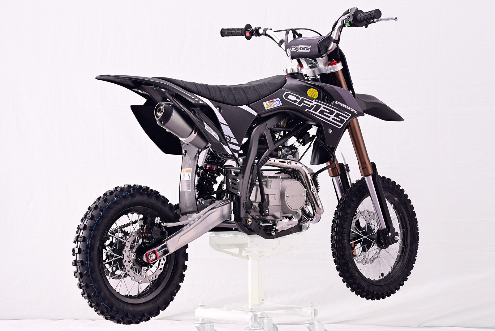 CF125blk (4)