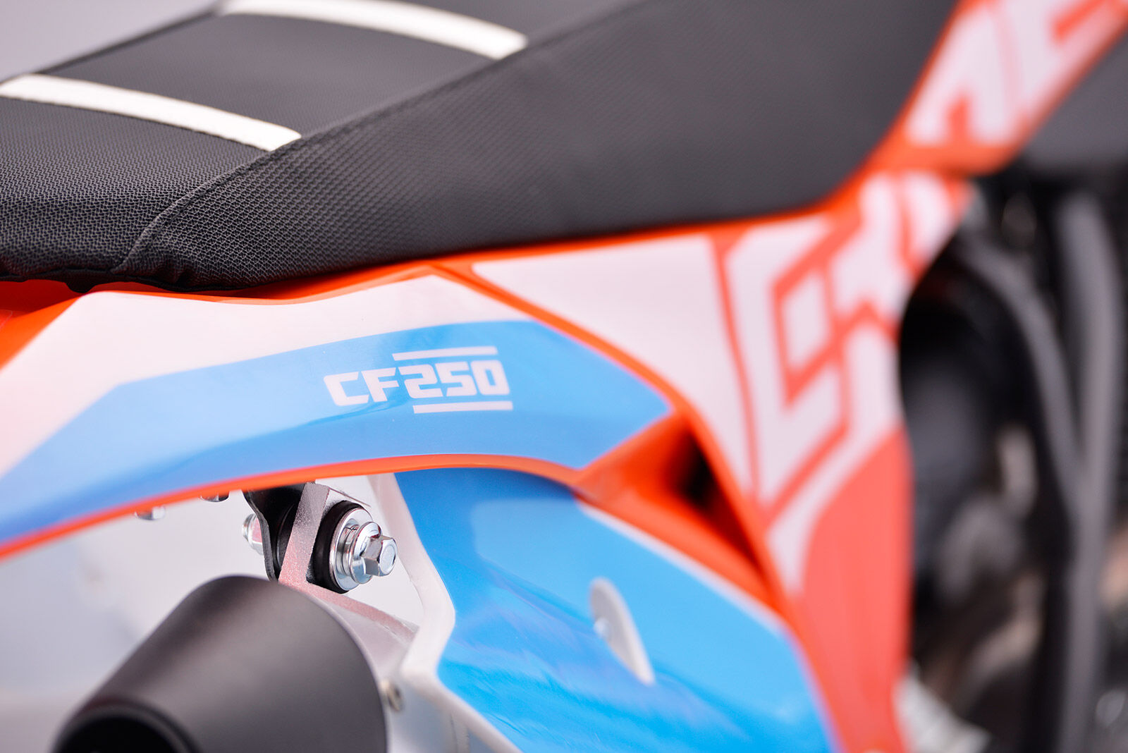 CF250o (2)