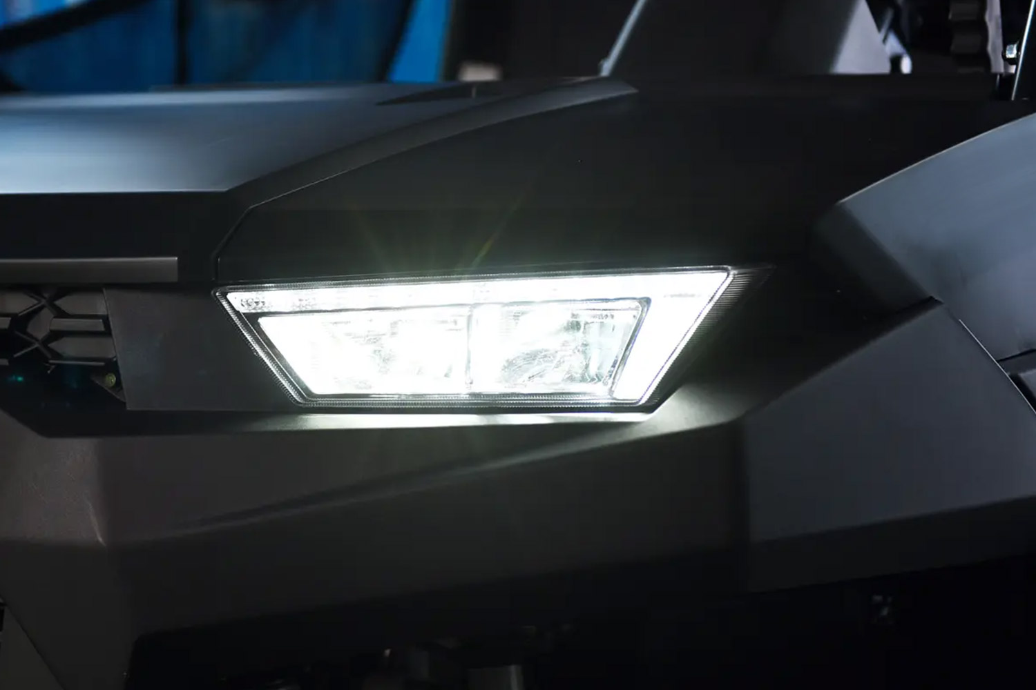 crossfire-200gt-side-by-side-utv-headlights-light