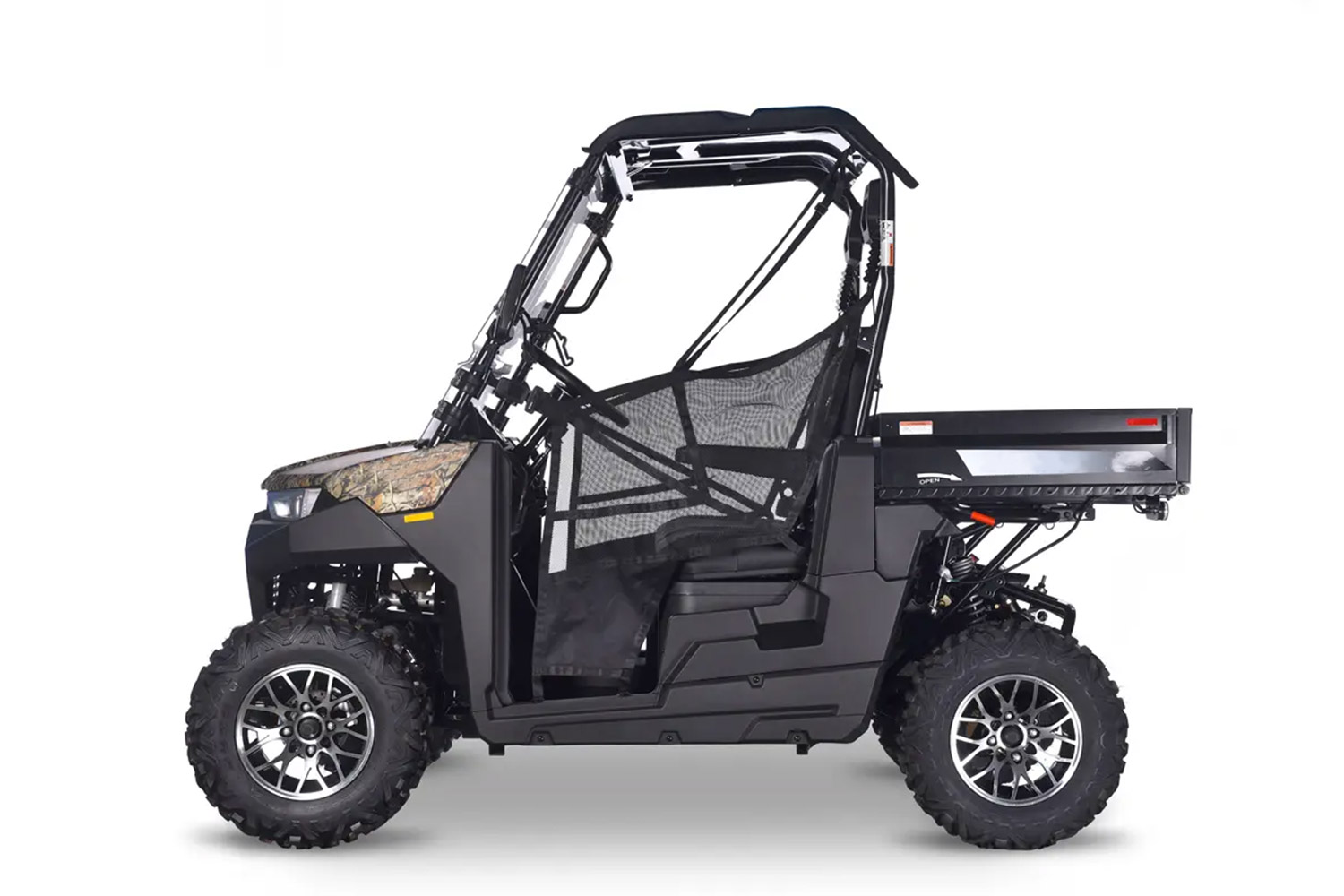 crossfire-200gt-side-by-side-utv-side-camo-roof