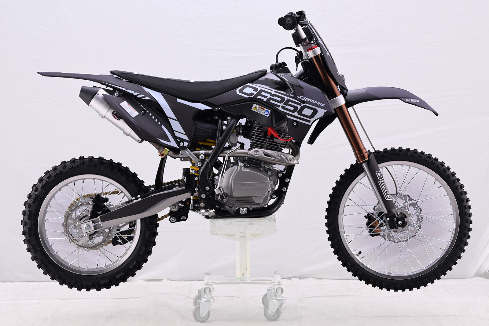 CF250blk (2)