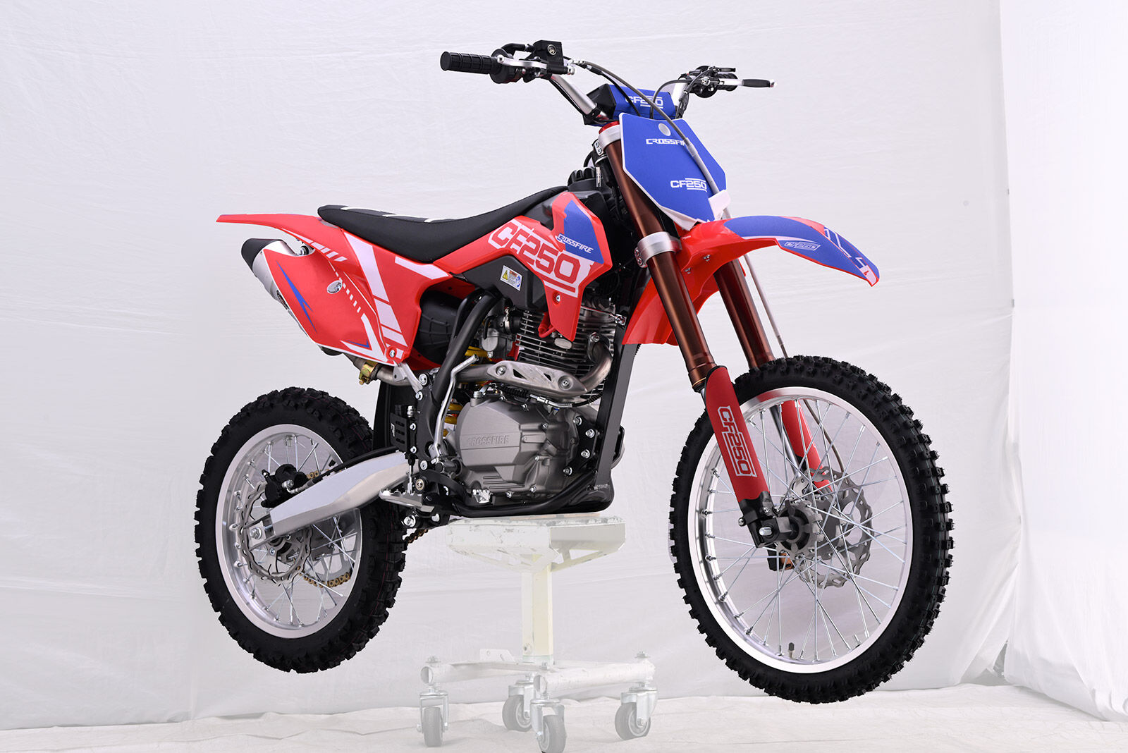 CF250red